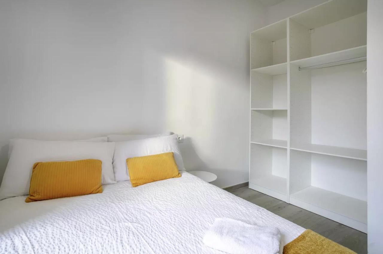 Very Nice And Modern Flat, In Alicante Center Exterior photo